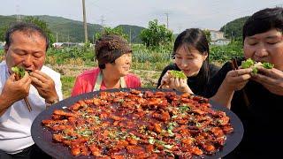 초벌 삼겹살에 단짠단짠 양념으로 볶은 돼코바! 숯불양념삼겹살! (Charcoal Grilled Marinated Samgyeopsal) 먹방 - Mukbang eating show