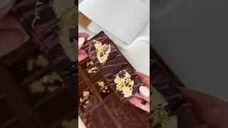 Dubai chocolate pt. 2 #dubaichocolate #chocolateasmr #asmr #satisfying #chocolatebar #thatgirl