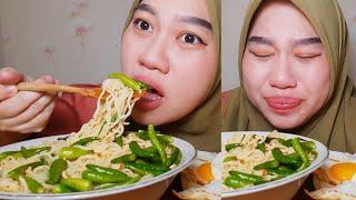 MUKBANG INDOMIE KUAH 100 CABE + 10 TELUR