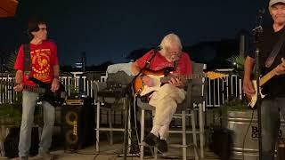 Vinyl with Brian Wiley singing “Reason to Believe,” 8/1/2024 at 9th Ave Pier, Belmar ️