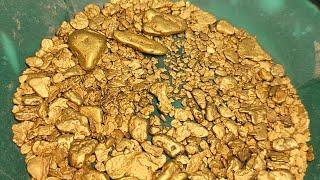HOW MUCH GOLD WAS FOUND IN 2023?