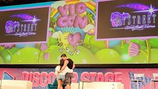 Aphmau Reveals Mystreet One Last Time At Vidcon 2024 (Live Audience Reaction)