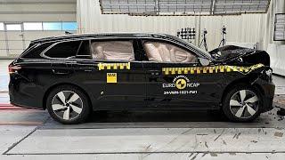 2024 Volkswagen Passat Variant B9 CRASH TEST | 