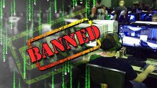 CS:GO - PRO gets VAC banned mid-game!