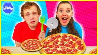 TINY VS GIANT! HOT VS COLD! CANDY PIZZA! Epic 1 Hour Food Challenges!!