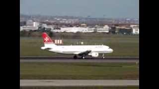 Air Malta A320 - take-off