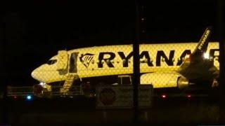Самолет Ryanair совершил экстренную посадку в Берлине из-за угрозы взрыва