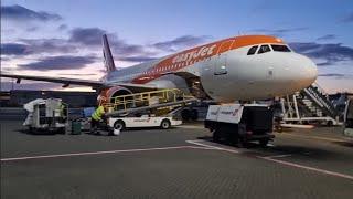 I Booked The CHEAPEST Flight to Las Vegas Norse Atlantic Dreamliner From London Gatwick Airport....