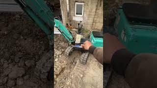 Мини обзор на мини экскаватор  Минекс #farming #excavator #bobcat #hitachi #minex