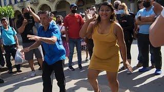 LA NUEVA PAREJA DE BAILE KARLA LA MORENA DE FUEGO Y CORCHOLATA EL BAILARIN DEL SANCOCHO