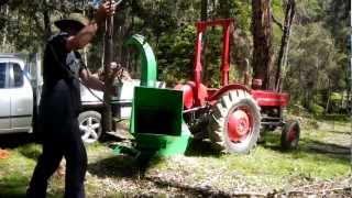 Tractor PTO wood chipper - Hayes Products