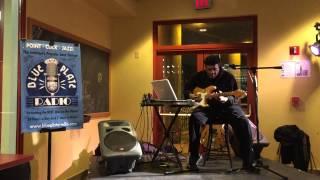 "Put It In Your Pocket" - Guitarist Myke Ross - Live in the Livingroom at the JCC