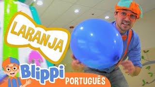 Blippi Visita um Playground Coberto | As Aventuras do Blippi!