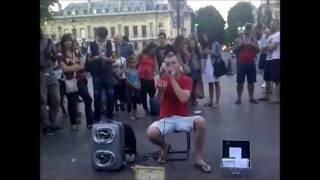 Dave Crowe in Paris, Place St Michel