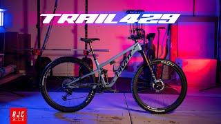 PIVOT TRAIL 429 - All-Mountain Attitude, Race Bike Reflexes | This Bike Does It All!