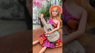 BAYANGKAN KALAU BARBIE MAIN GITAR?!! #diy #guitar #shorts #kreasi #mini