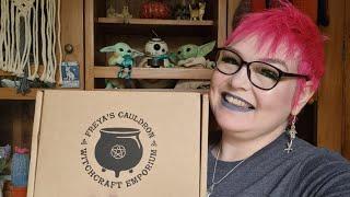 UNBOXING - Freyas Cauldron Moon Witch Monthly Subscription Box for December 2022