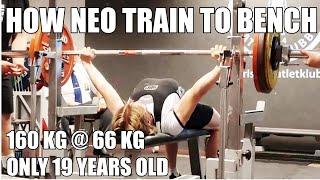 HOW THE SWEDISH BENCH PRESS CHAMP IN 66 KG TRAINS