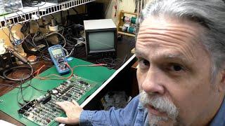 TRS-80 Model I with a screwy screen. Let’s fix it!