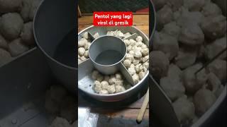 Pentol yang lagi viral di Gresik #shorts #pentoltahu #pentolurat #baksourat #bakso #gresik