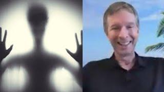 Donald Hoffman explains DMT entity encounters, near death and paranormal experiences | LM#6 clip