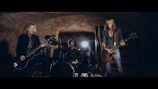 Revolution Saints - "Light In The Dark" (Official Video) #DeenCastronovo #DougAldrich #JackBlades