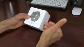 LG G Watch Unboxing and First Look (4K)