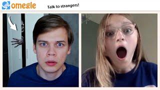 Someone hides in my closet | OMEGLE PRANK