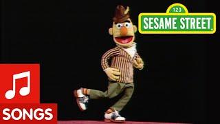 Sesame Street: Bert Dances To Doin' The Pigeon