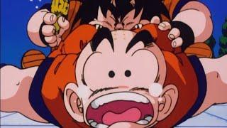 Yajirobe bites Krillin.  ಠ_ಠ