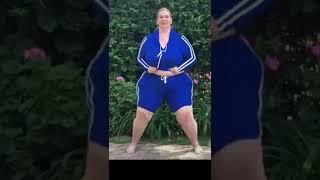 Plus size Model Claudia Floraunce Jumping Jack