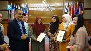 Bernama TV, radio receive MDA media awards for excellent commitment to promoting medical devices