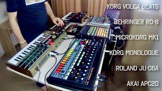 Korg Volca Beats+Behringer RD-8+Microkorg mk1+Korg Monologue+Roland JU-06A+Akai APC20 session#29