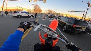 FIRST RIDE OF 2023 ON MY CR85! * WHEELIES THRU PHILADELPHIA EAGLES TRAFFIC! *