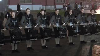 Барабанщики Top Secret Drum Corps