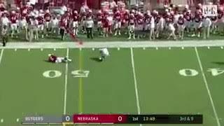 RUTGERS FOOTBALL PLAYER MAKES AMAZING BUTT CATCH! CATCH OF THE YEAR!? Rutgers v Nebraska