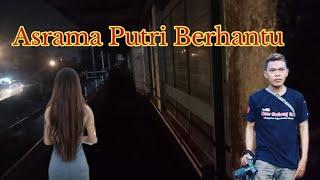 Asrama Putri Terbengkalai