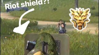 RIOT SHIELD IN RULES OF SURVIVAL?!// Rules of Survival INSANE new update