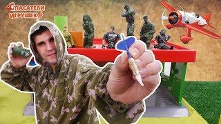 Спасатели Игрушек: Майор Бу и Военный Парад в Городе Игрушек!