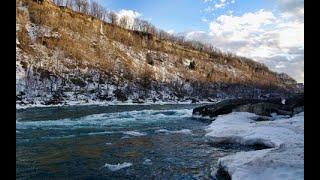 Niagara Glen Nature Reserve Spring Hike, Niagara Falls Canada