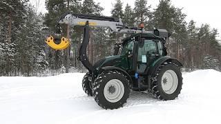 Valtra N134 Active ja Kesla 304T kuormain sekä Kesla proG26-kahmari