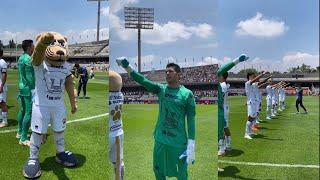 Himno de Pumas A RAS DE CANCHA  (Piel chinita)