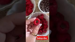 Raspberry chocolate recipe #chocolate #raspberry #recepies #viralfood  #youtubeshorts #sugar