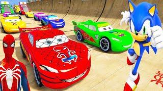 SPIDERMAN Vs HULK McQueen Friends CARS Mega TITANS Ramp ! SUPERHERO Mack Truck Epic New Race - GTA V