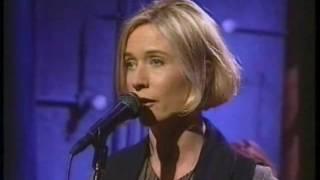 Sam Phillips - I Need Love live - Late Night 1994  (great stereo sound)