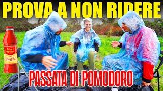 PROVA A NON RIDERE CHALLENGE PIÙ LEGGENDARIA DI SEMPRE (CON LA PASSATA DI POMODORO) con Awed e Dadda