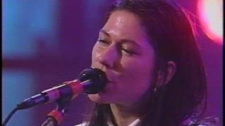 The Breeders — MTV Live n Loud 1993 — Best quality and most complete copy ever