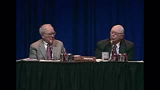 Bill Ackman Asks Warren Buffett and Charlie Munger How To Analyze Financial Statements