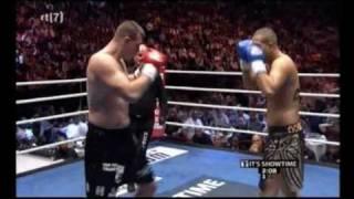 K 1 showtime 2008 amsterdam arena   Paul Slowinski vs Gokhan Saki