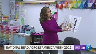 Mindi reads to students in Lackawanna County